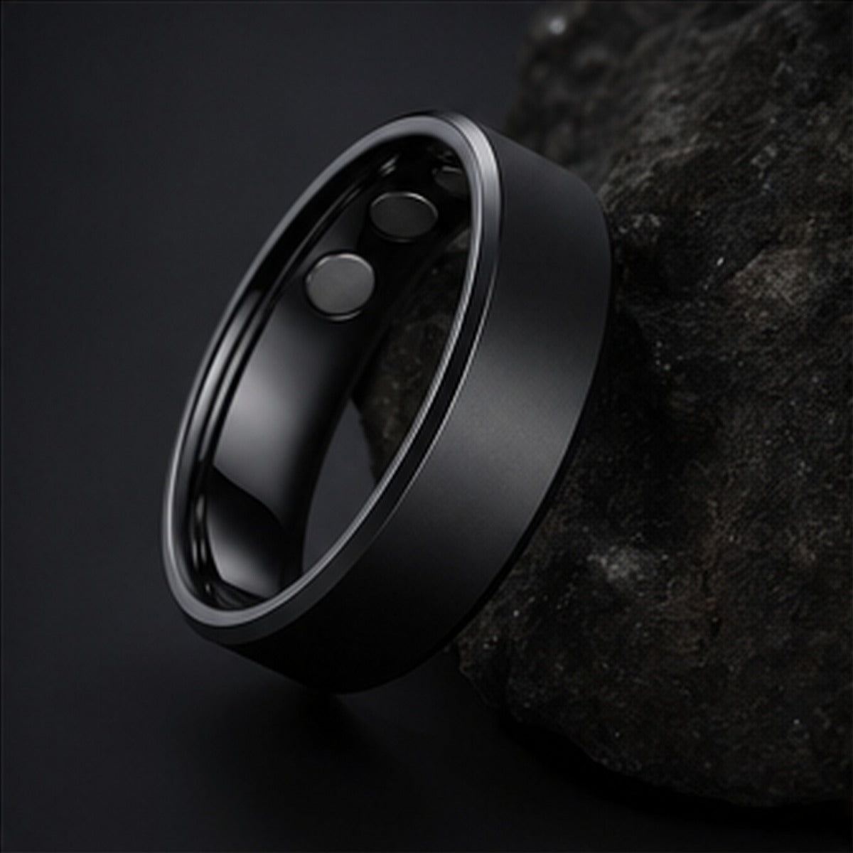 Belyra Magnetic Ring - dark stone lifestyle view